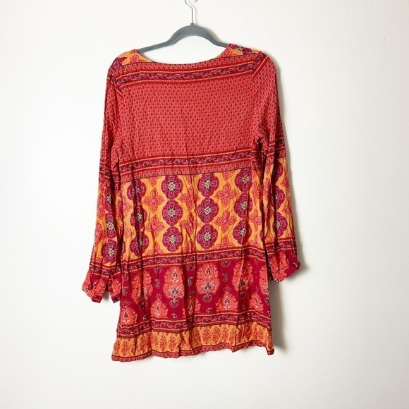 MINK PINK • Women’s Bohemian Colorful Button Down Tunic Top Size Medium - Picture 2 of 4